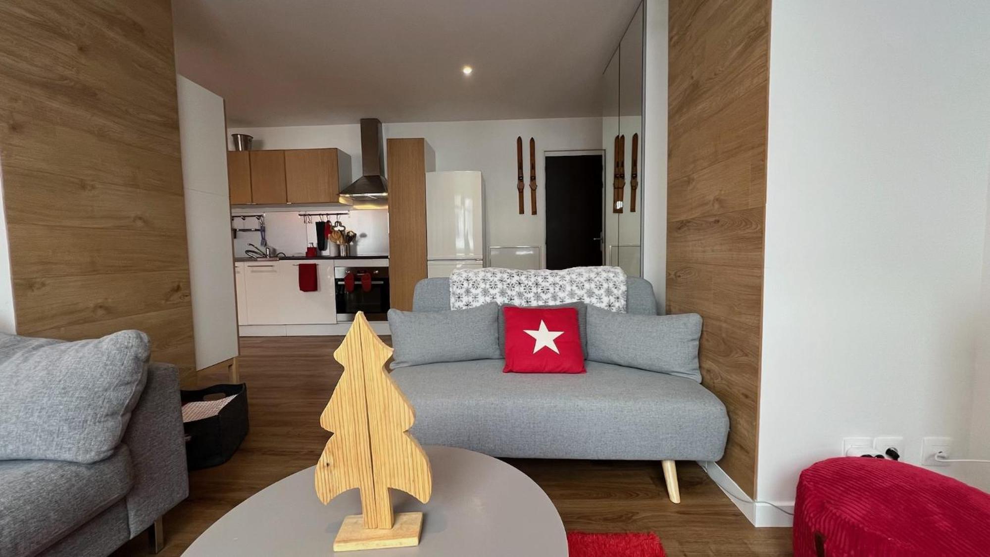 Rouge Canneberge -8 Personnes- 84M2 Vue Degagee Setaz 발루아 외부 사진
