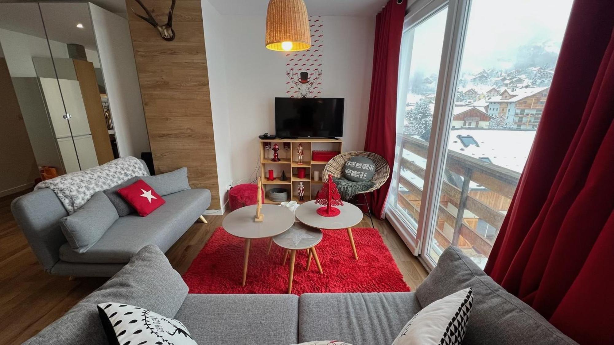 Rouge Canneberge -8 Personnes- 84M2 Vue Degagee Setaz 발루아 외부 사진